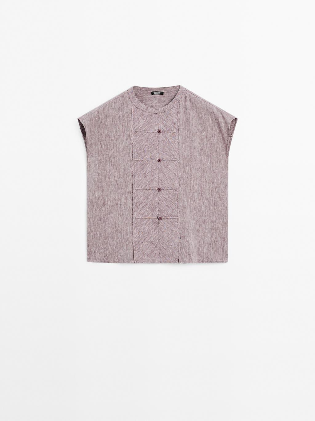 Flowing blouse with bib detail