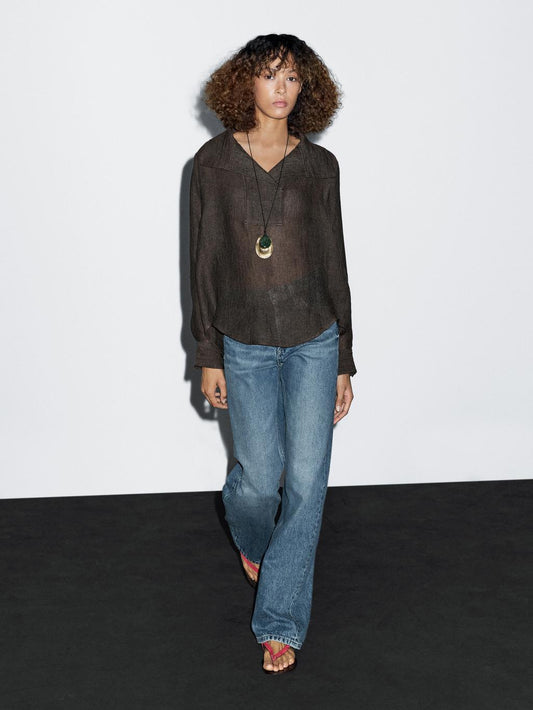 100% linen blouse with chest detail