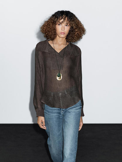 100% linen blouse with chest detail