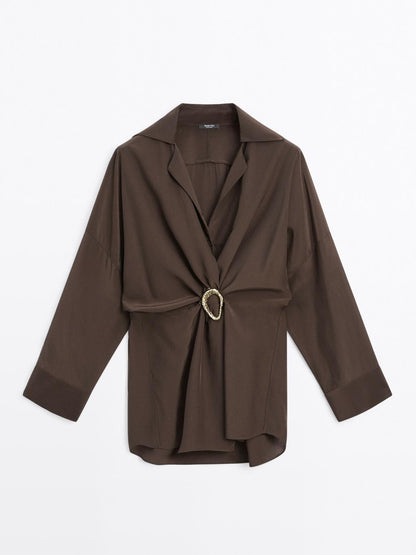 Long shirt with brooch detail