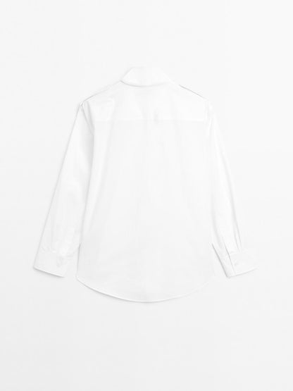 100% cotton shirt with shoulder detail