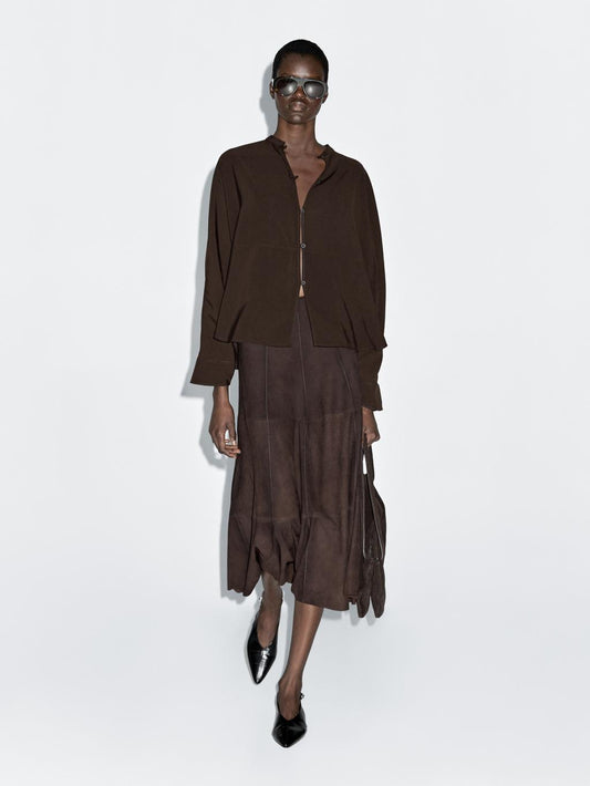 Stand collar shirt with front seam