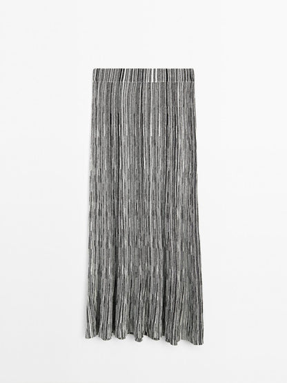 Long knit skirt with striped detail