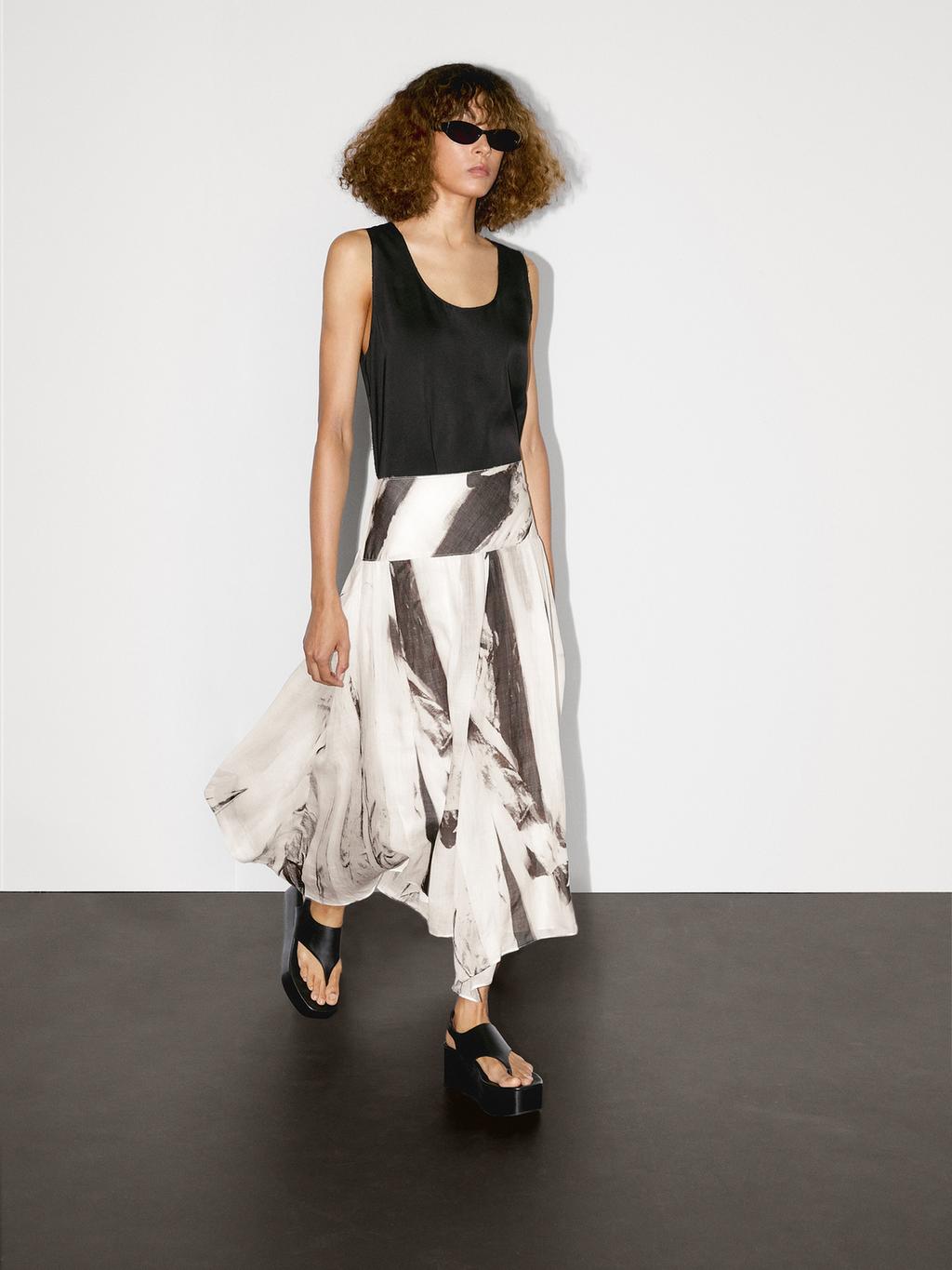 Flowing marble print midi skirt