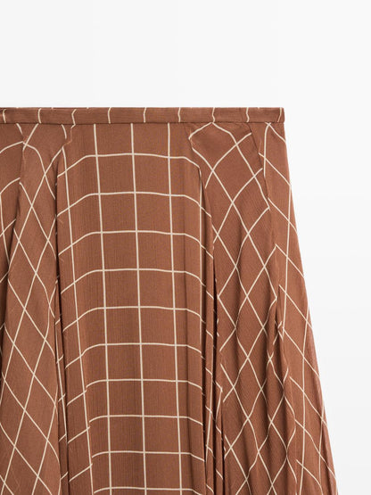 Long flowing skirt with checked detail