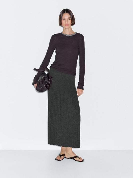 Pleated knit midi skirt