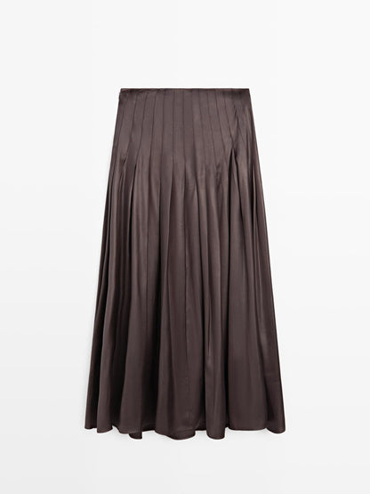 Pintuck midi skirt with waxed finish