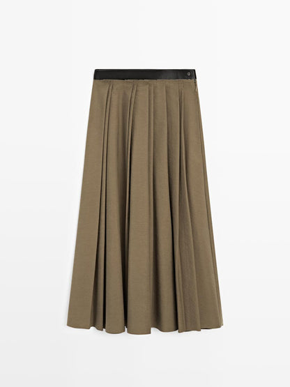 Pleated midi skirt with waist detail