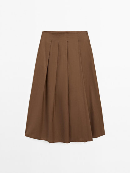 Long box pleat skirt