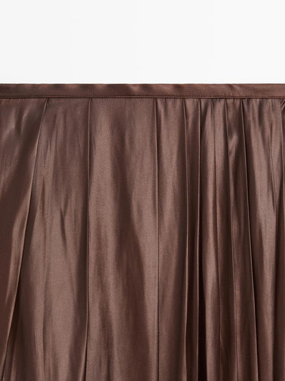 Pleated midi skirt