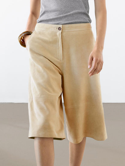 Long suede leather Bermuda shorts