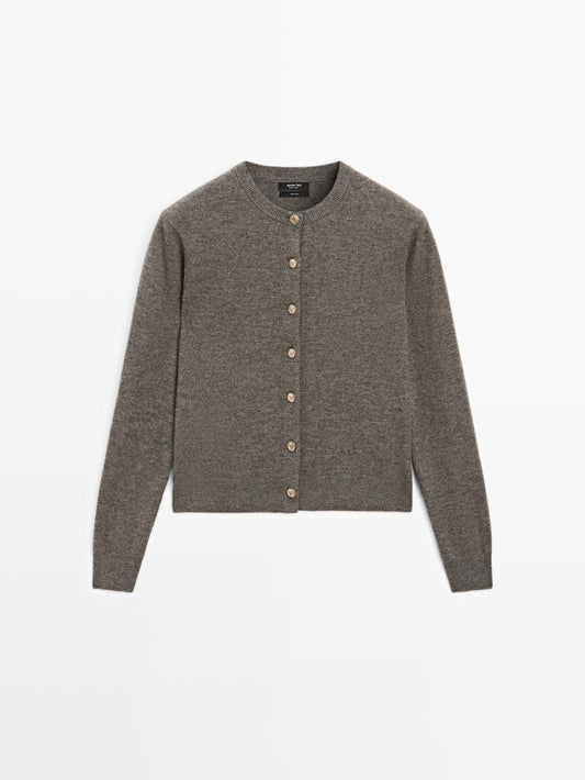 Knit 100% wool cardigan with gold buttons