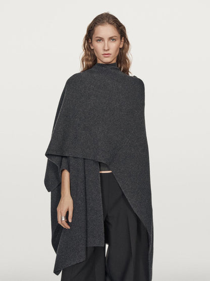 Knit 100% cashmere cape
