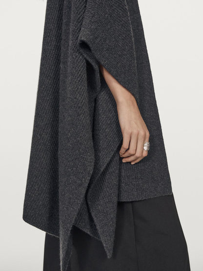 Knit 100% cashmere cape