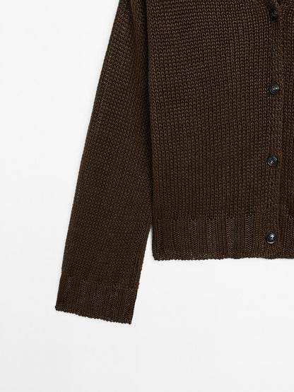 Linen knit cardigan with button details