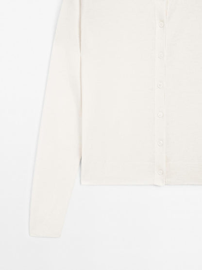 Wool blend knit cardigan with crew neck