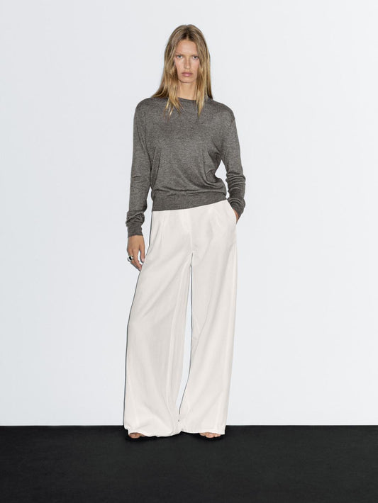 Wool blend knit sweater with crew neck