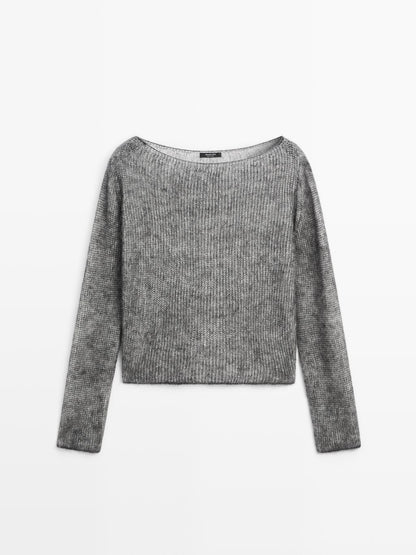 Short knit alpaca and wool sweater