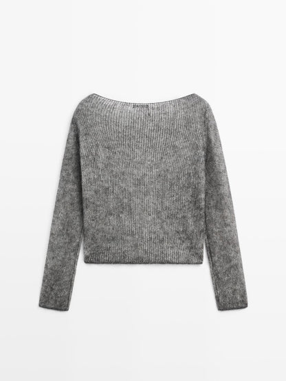 Short knit alpaca and wool sweater