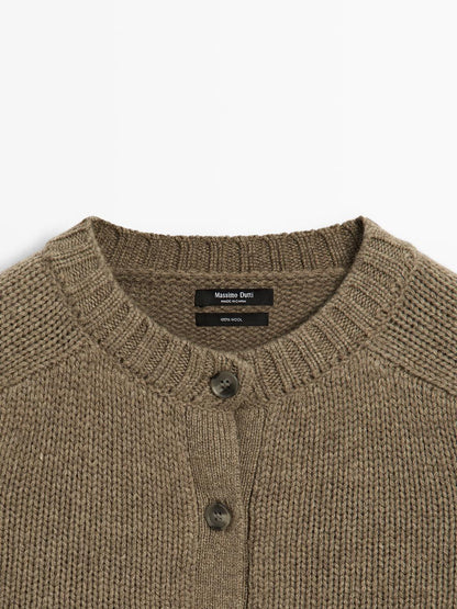 100% wool raglan sleeve knit cardigan