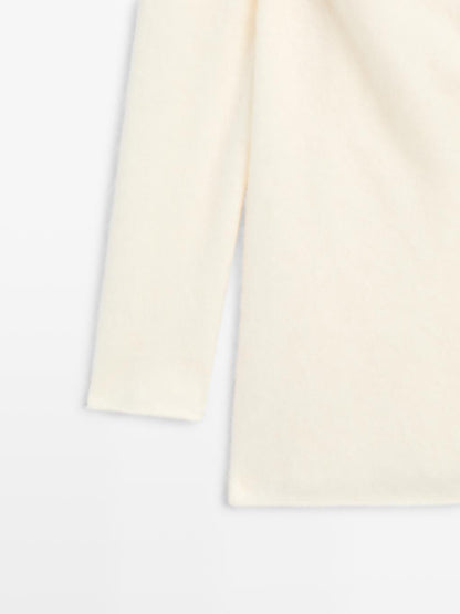 Knit wool and cashmere sweater with exposed shoulders