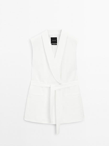 Linen blend waistcoat with tuxedo collar