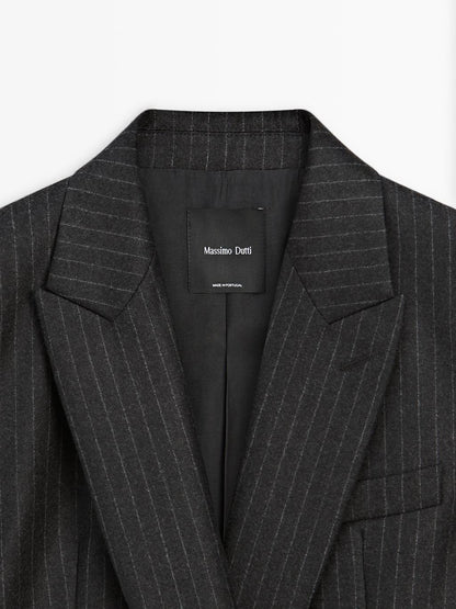 100% wool double-breasted blazer
