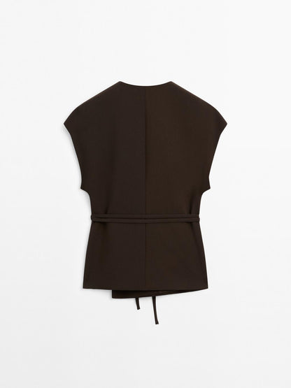 Crossover kimono with ties