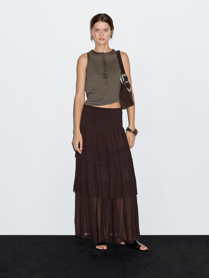 Top with contrast trim detail