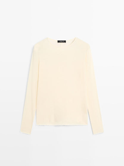 Lightweight long sleeve T-shirt