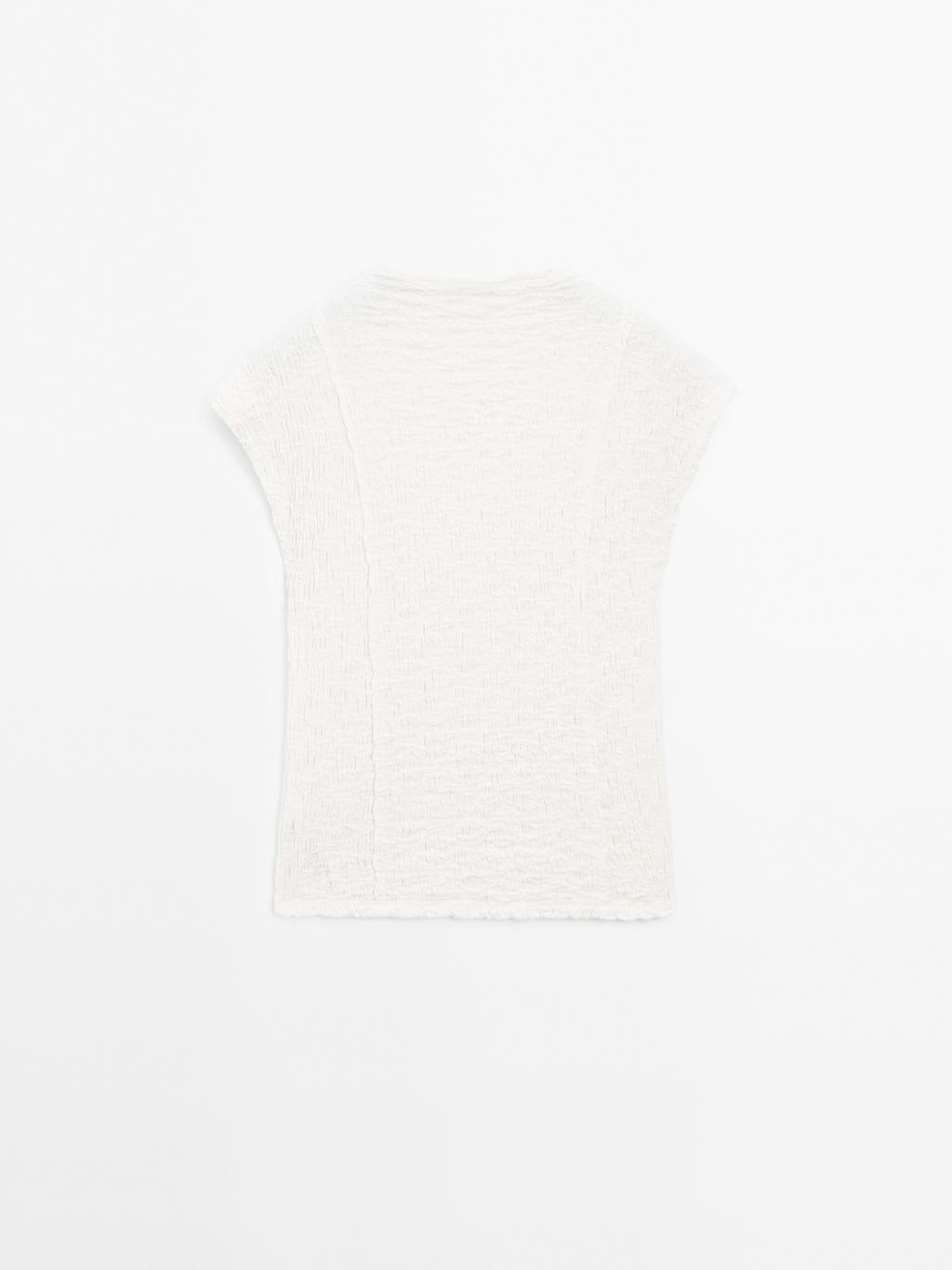 Sleeveless top with gathered detail