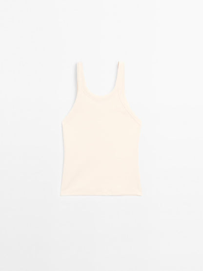 Cotton blend round neck top