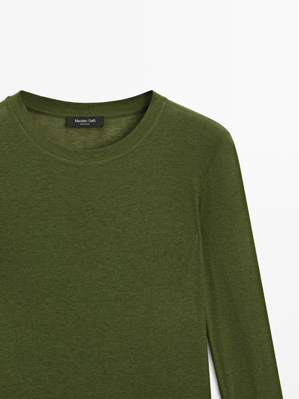 Long sleeve T-shirt with ribbed trims