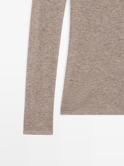 Long sleeve strapless T-shirt