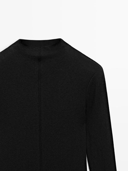 Long sleeve T-shirt with seam detail