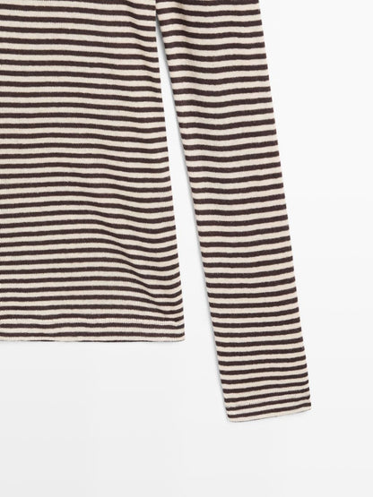 Striped fine knit quarter-zip sweater