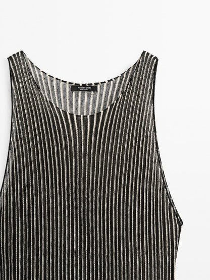 Long pleated knit dress