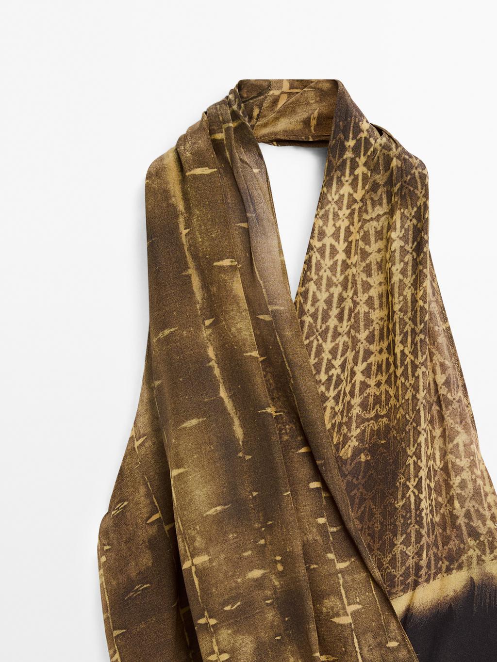 Printed halter-neck midi dress