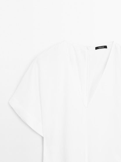 Flared V-neck midi dress