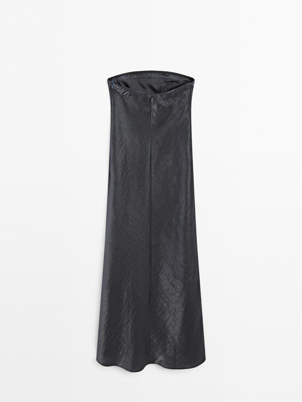 Flowing strapless midi dress