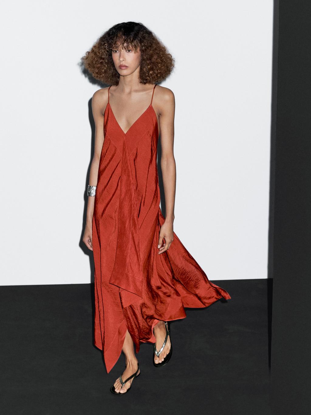 Flowing midi dress with ruffles