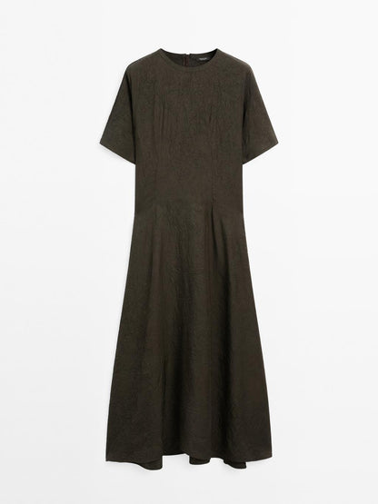 Long satin dress with short sleeves