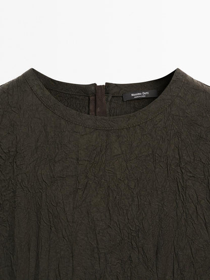 Long satin dress with short sleeves