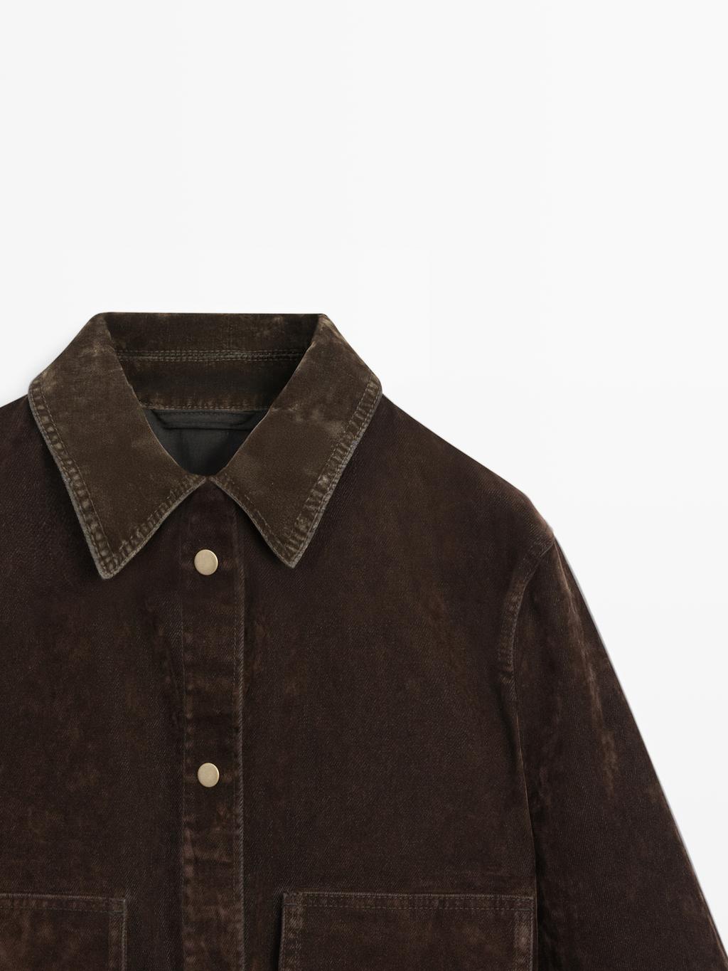 Short denim jacket with pockets and flocked finish