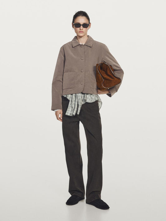 Short water-repellent puffer jacket