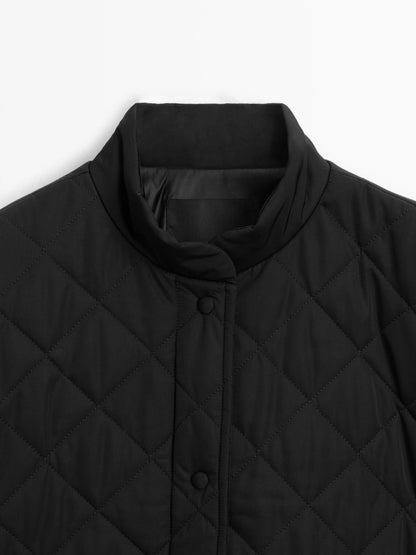Short water-repellent quilted bomber jacket