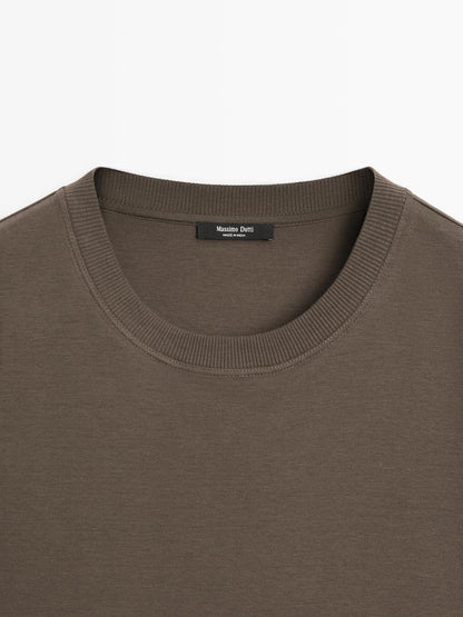 Cropped T-shirt with contrast ribbed trims