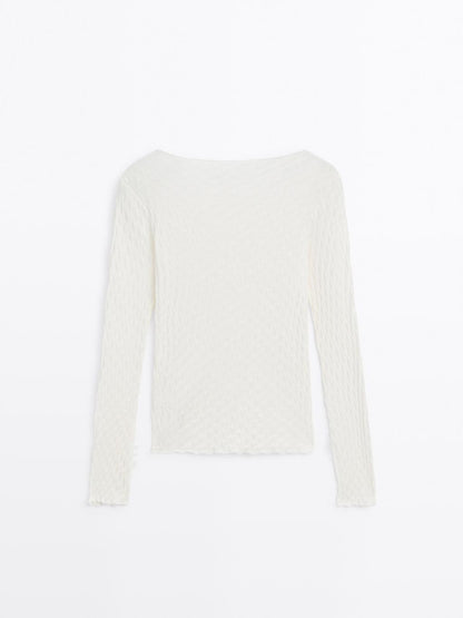 Long sleeve textured 100% cotton top