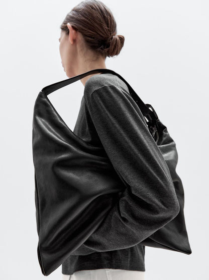 Nappa leather maxi bag