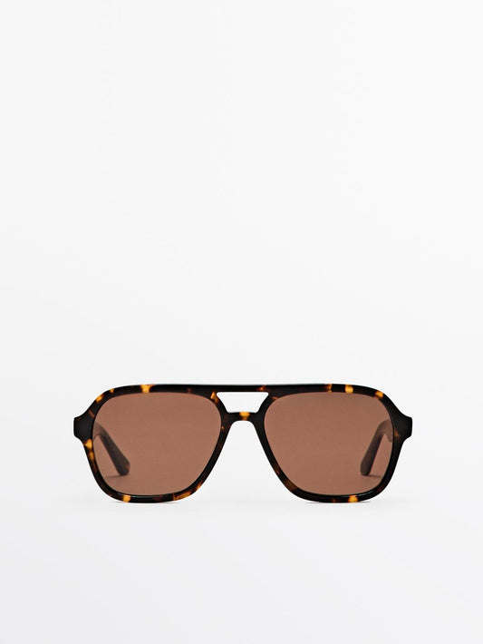 Tortoiseshell-effect aviator sunglasses